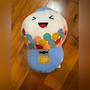 Pillowfort Smiling Plush Light-up Gumball Machine